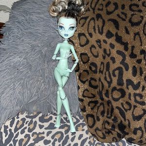 Frankie monster high doll